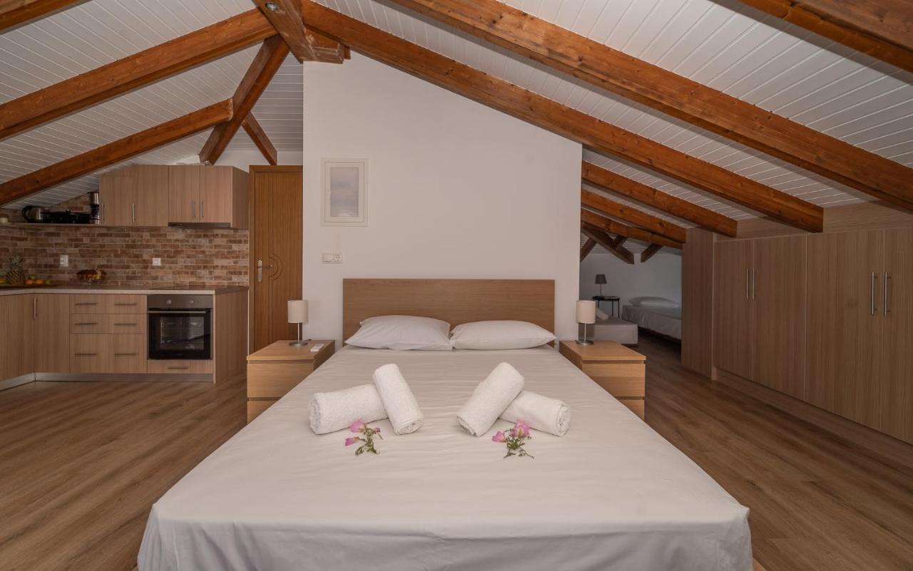 Appartement Donatos à Foinikounda Extérieur photo